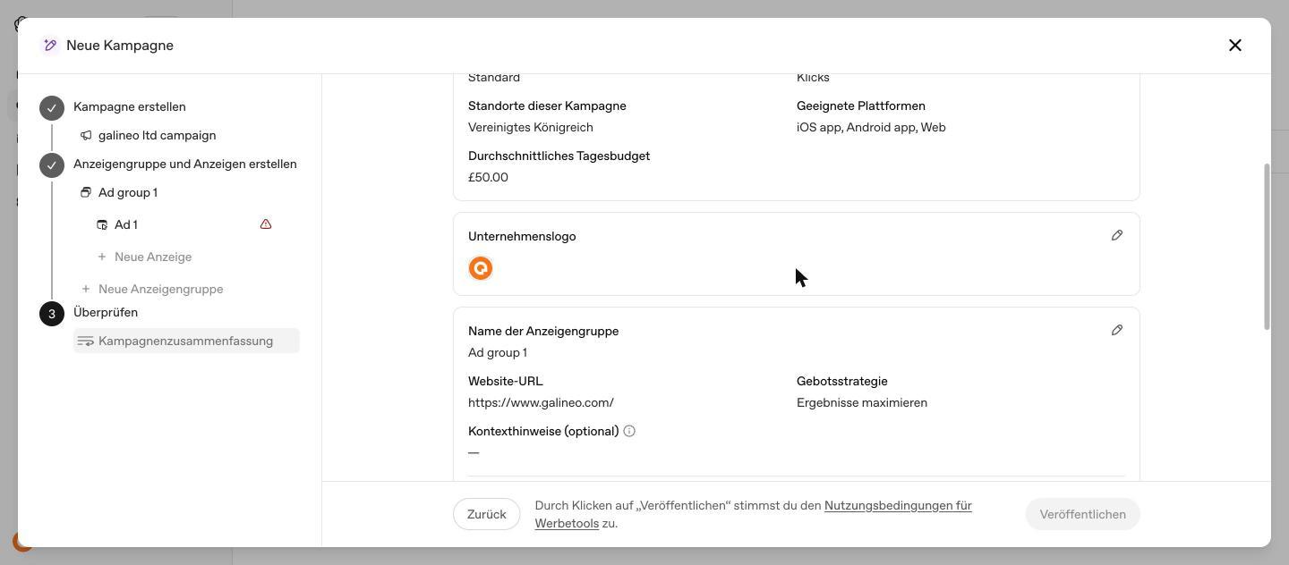Vom Wizard vorbefüllte Anzeigengruppe mit Kontexthinweisen in der Zusammenfassung
